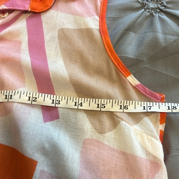 CHARLIE B sleeveless voile printed top in punch size XS - Picture 6 of 9